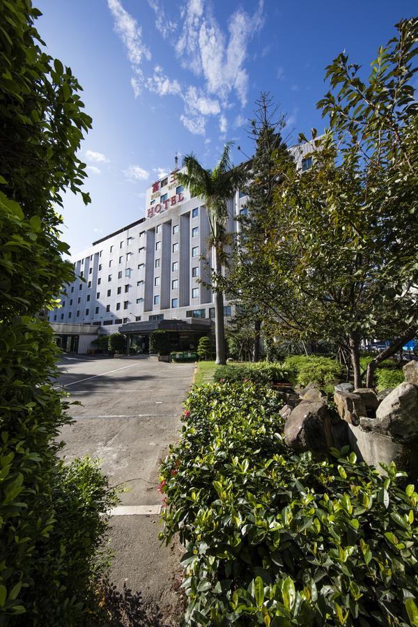 Ful Won Hotel Taichung Exterior foto